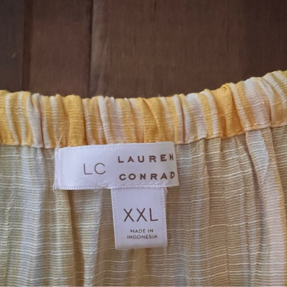 LC Lauren Conrad XXL blouse - Picture 3 of 4